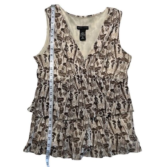 NEW YORK & COMPANY Sleeveless Top - Picture 3 of 5